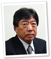 代表取締役 里井和行の写真